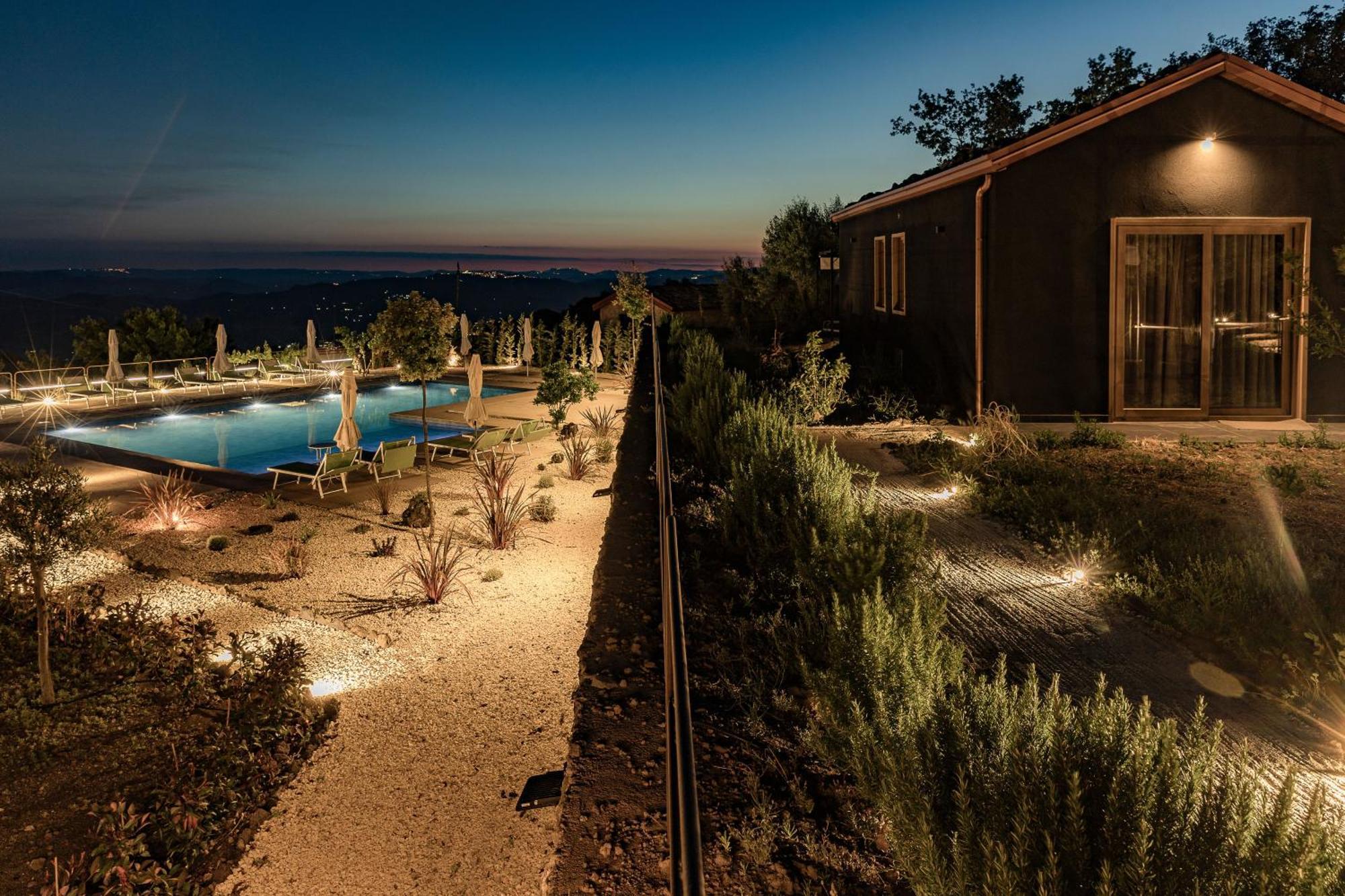 Podere Dell'etna Segreta - Essential Nature & Glamping Resort