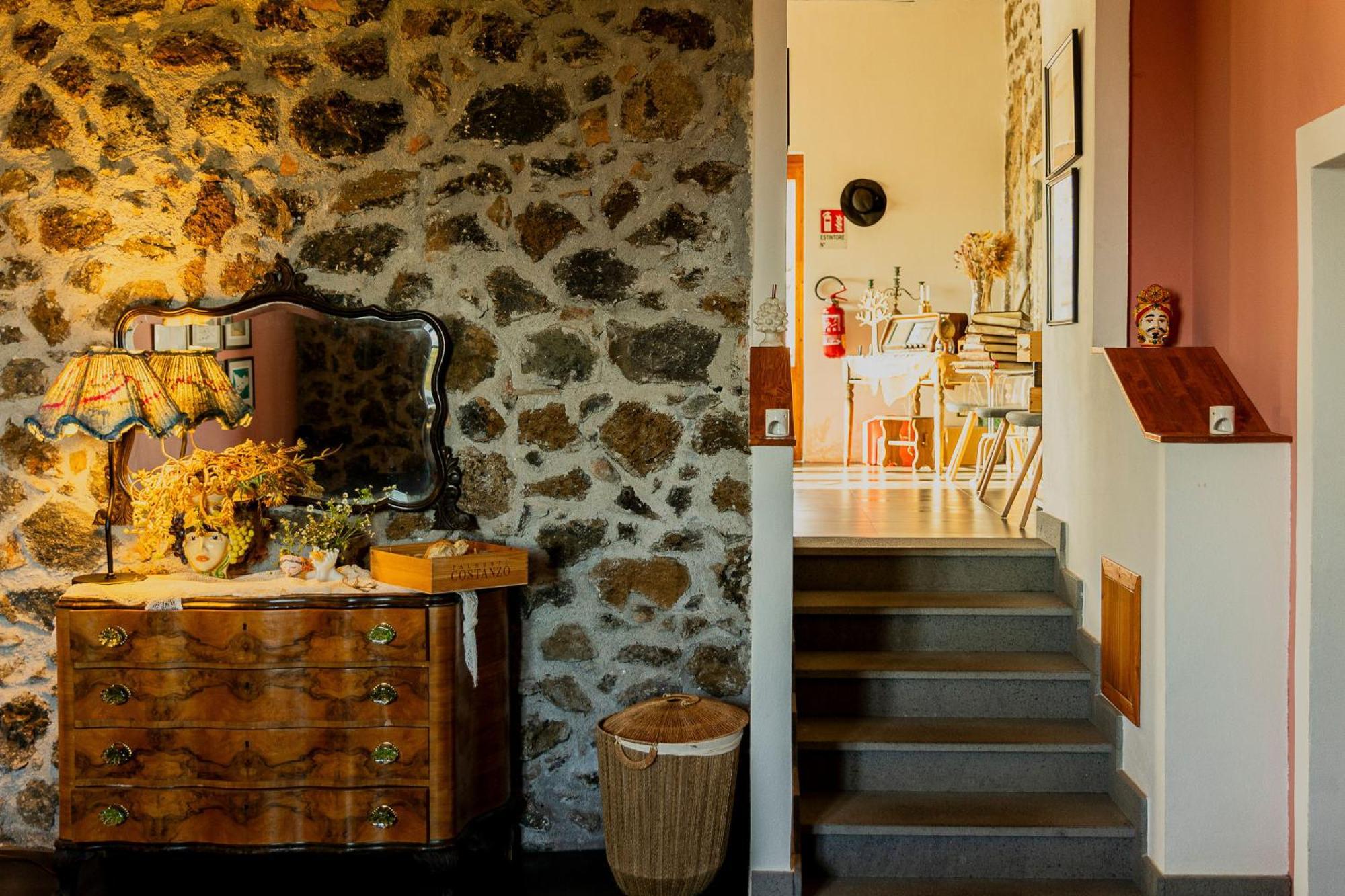 Resort Podere Dell'etna Segreta - Essential Nature & Glamping