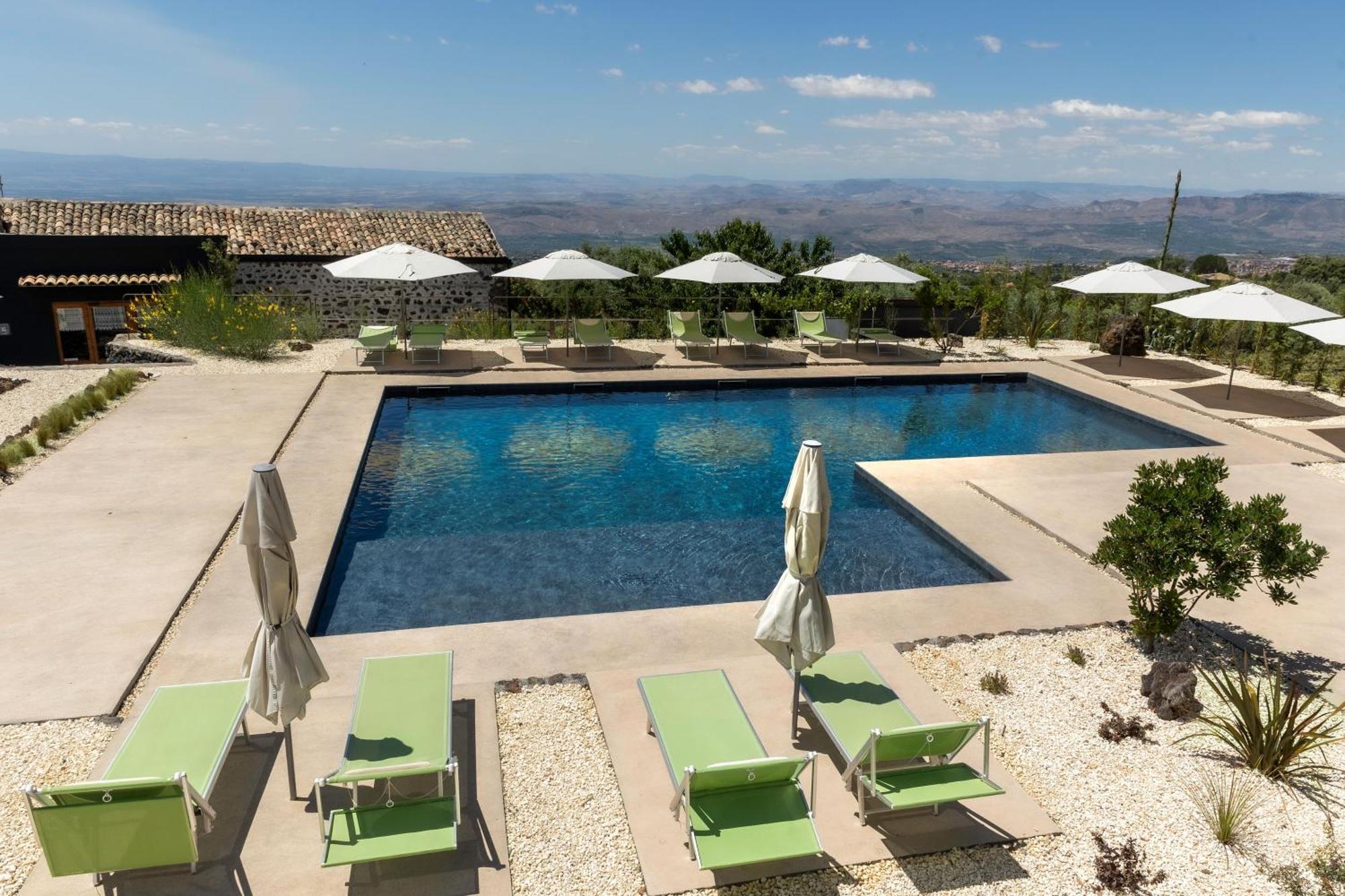 Podere Dell'etna Segreta - Essential Nature & Glamping Resort Biancavilla