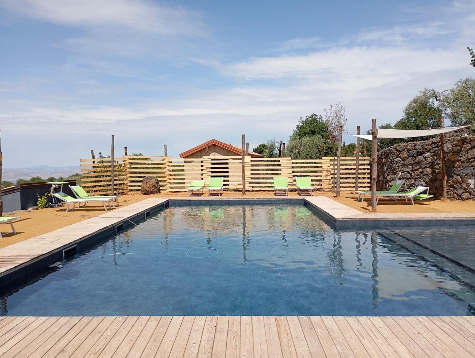 Podere Dell'etna Segreta - Essential Nature & Glamping Resort *