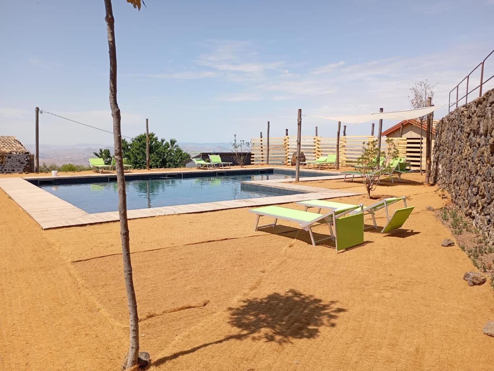 Podere Dell'etna Segreta - Essential Nature & Glamping *
